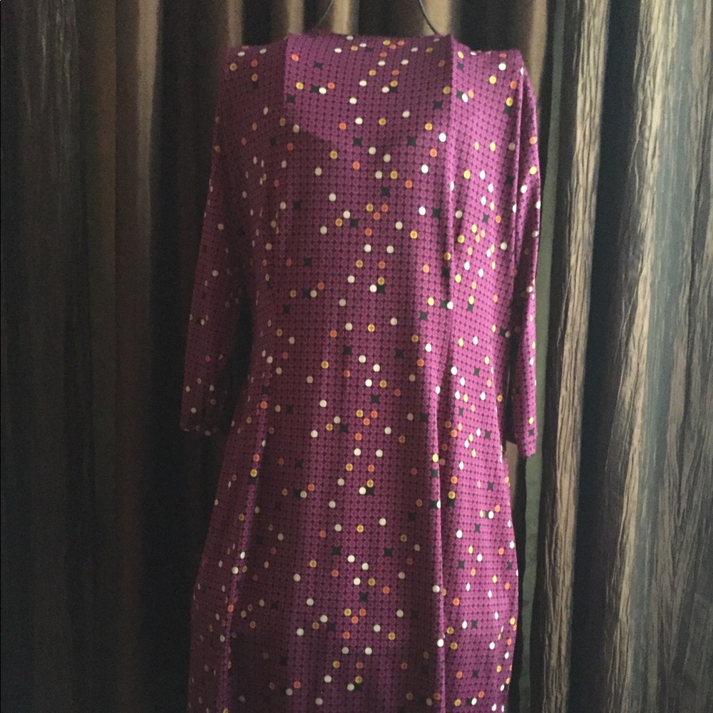 Dress - Picture 2 of 4
